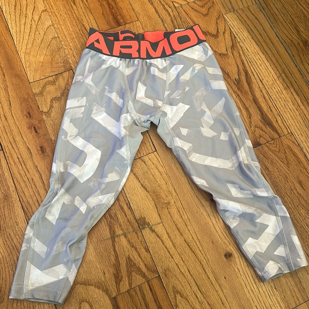 Under Armour Tights / Leggings, Size Youth XS.